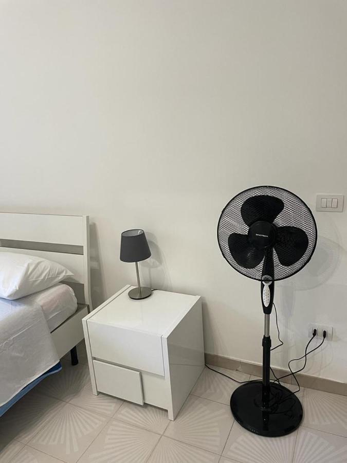 Valentina House Apartment เนเปิลส์ ภายนอก รูปภาพ